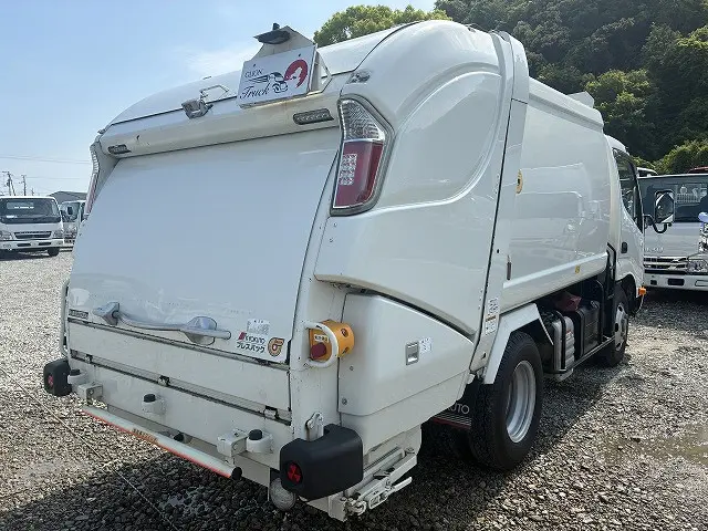 日野 デュトロ 2RG-XZU605X(2WD)の写真30