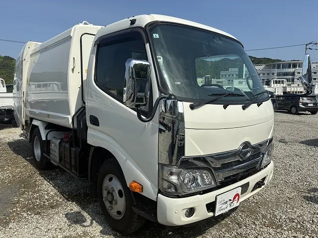 日野 デュトロ 2RG-XZU605X(2WD)の写真31