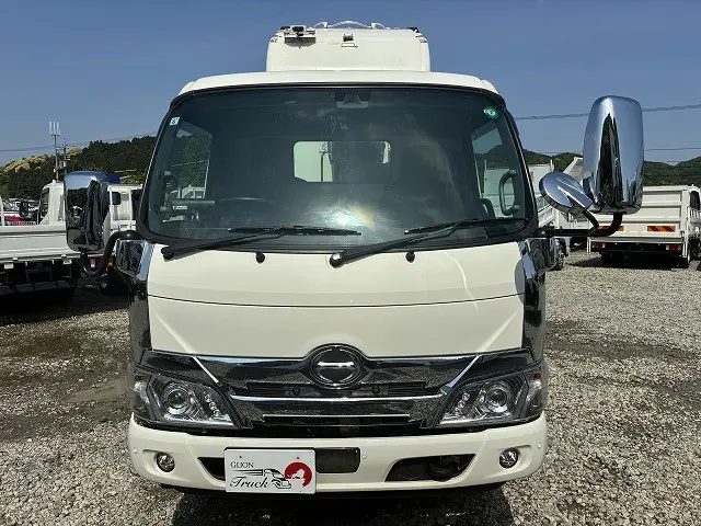 日野 デュトロ 2RG-XZU605X(2WD)の写真32