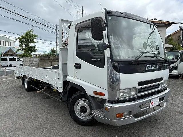 いすゞ フォワード ADG-FRR90J3S(2WD)の写真3