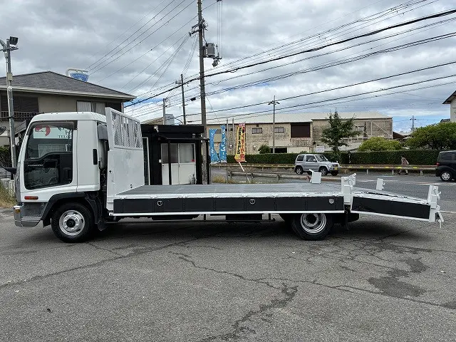 いすゞ フォワード ADG-FRR90J3S(2WD)の写真11