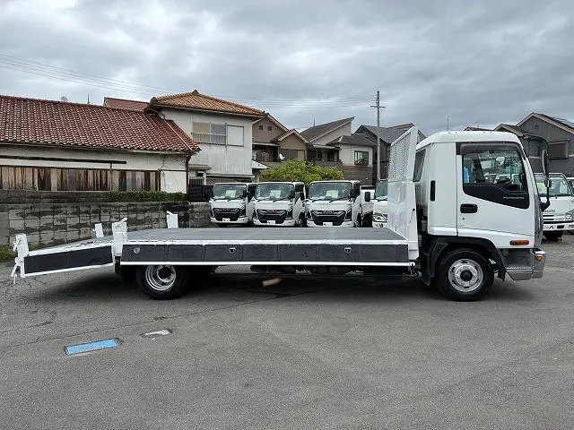 いすゞ フォワード ADG-FRR90J3S(2WD)の写真12