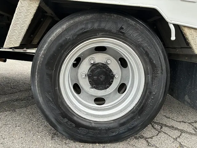 いすゞ フォワード ADG-FRR90J3S(2WD)の写真26