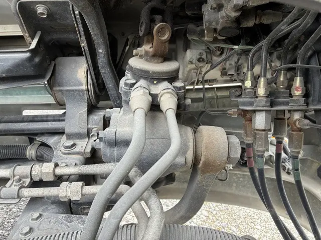 いすゞ フォワード ADG-FRR90J3S(2WD)の写真48