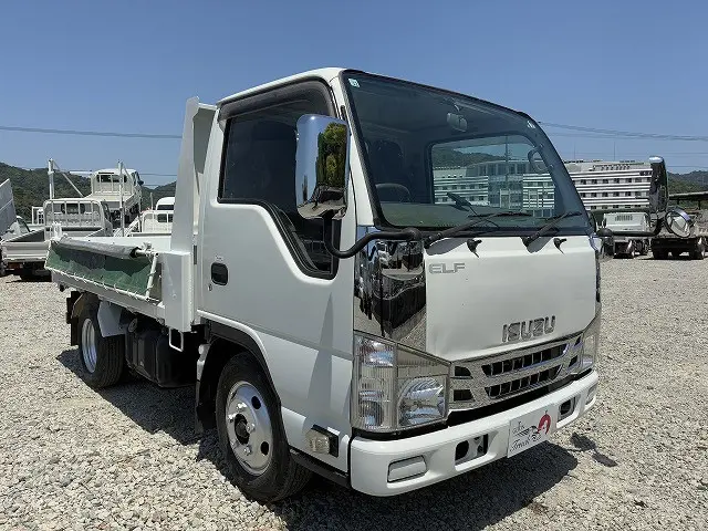いすゞ エルフ TPG-NKR85AD(2WD)の写真10