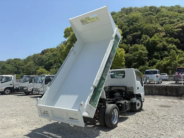 いすゞ エルフ TPG-NKR85AD(2WD)の写真29