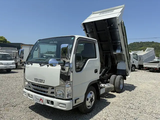 いすゞ エルフ TPG-NKR85AD(2WD)の写真30