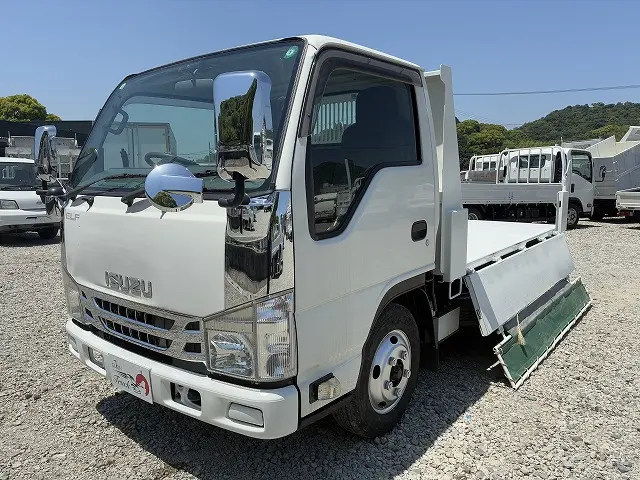 いすゞ エルフ TPG-NKR85AD(2WD)の写真32