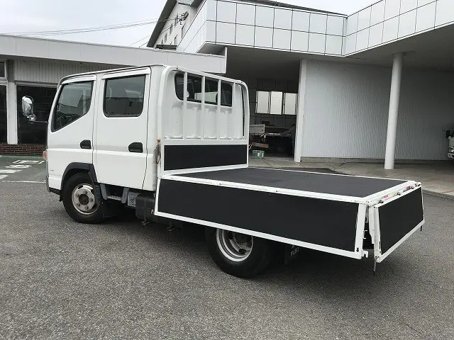 三菱 キャンター TPG-FDA00(4WD)の写真11