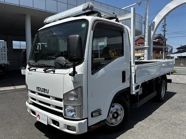 いすゞ エルフ TKG-NMR85R(2WD)の写真1