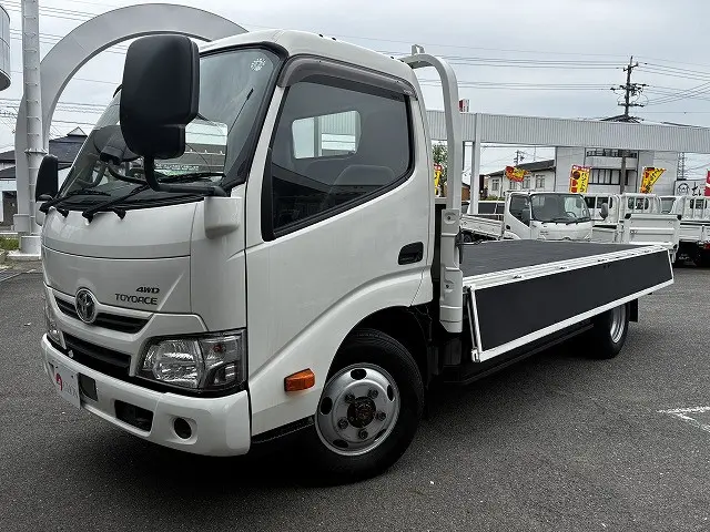 トヨタ トヨエース TKG-XZU695(4WD)の写真9
