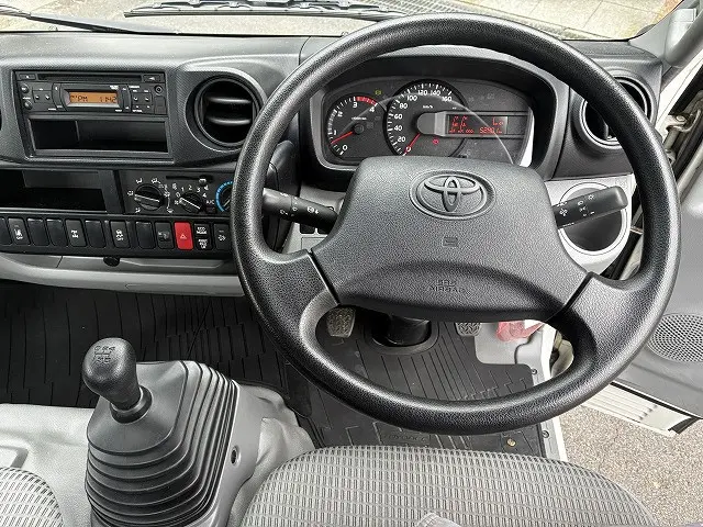 トヨタ トヨエース TKG-XZU695(4WD)の写真36