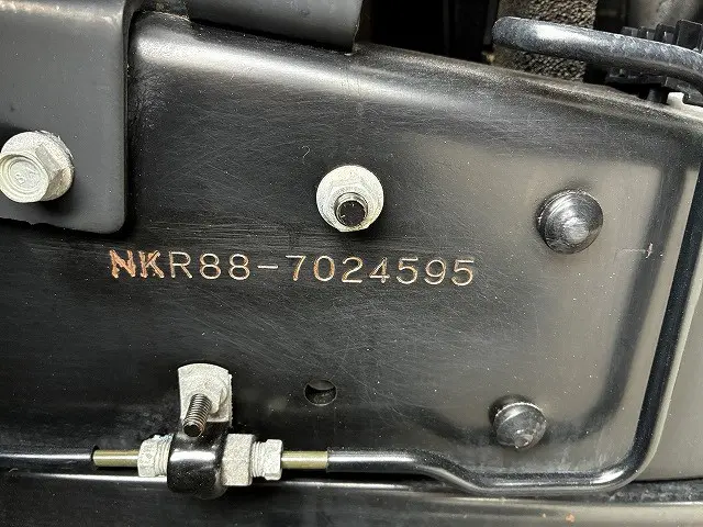 いすゞ エルフ 2RG-NKR88A(2WD)の写真24