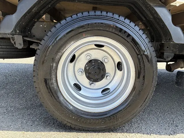 いすゞ エルフ TPG-NNR85AR(2WD)の写真27