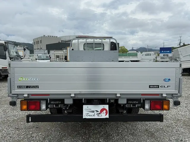 いすゞ エルフ 2TG-NPR88AC(2WD)の写真7