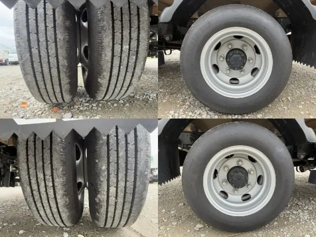 いすゞ エルフ 2TG-NPR88AC(2WD)の写真17