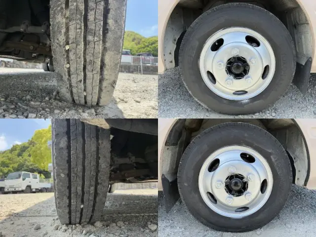 トヨタ コースター BDG-XZB50(2WD)の写真14