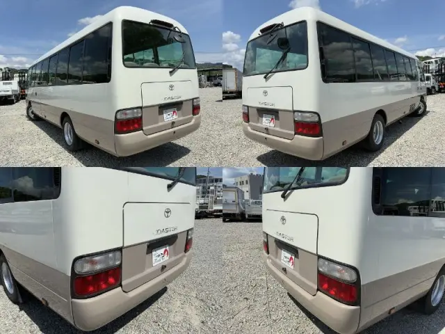 トヨタ コースター BDG-XZB50(2WD)の写真17