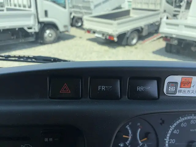 トヨタ コースター BDG-XZB50(2WD)の写真29