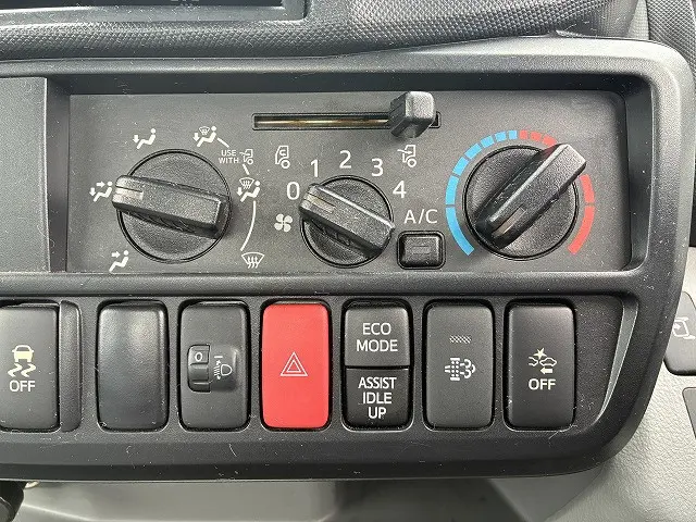 日野 デュトロ TKG-XZU652M(2WD)の写真38