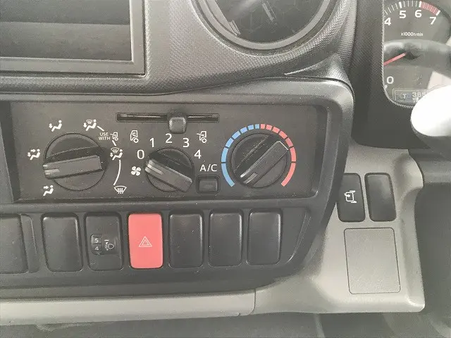 トヨタ トヨエース ABF-TRY230(2WD)の写真27
