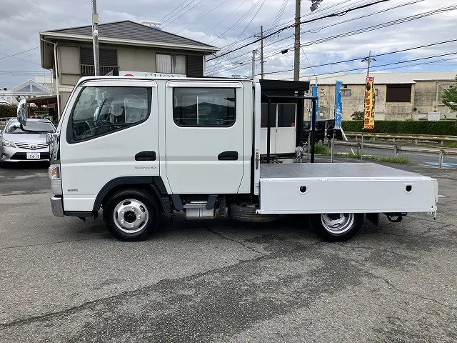 三菱 キャンター TPG-FBA20(2WD)の写真11