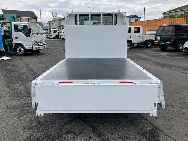 三菱 キャンター TPG-FBA20(2WD)の写真14