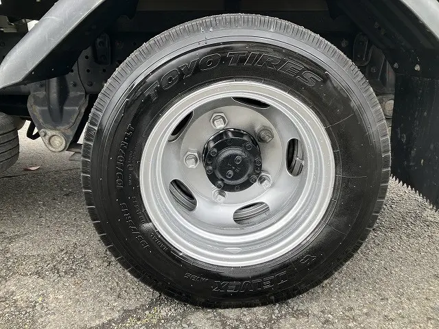 三菱 キャンター TPG-FBA20(2WD)の写真25