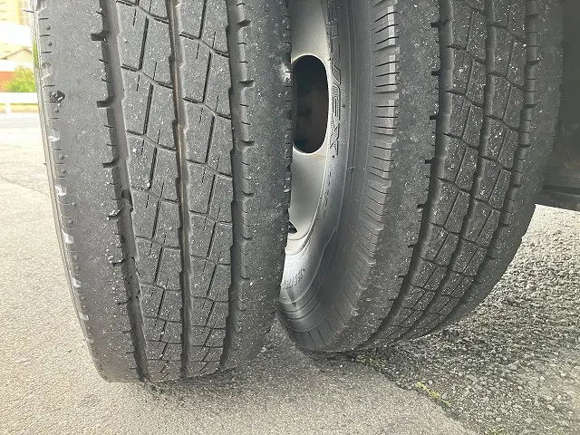 三菱 キャンター TPG-FBA20(2WD)の写真28