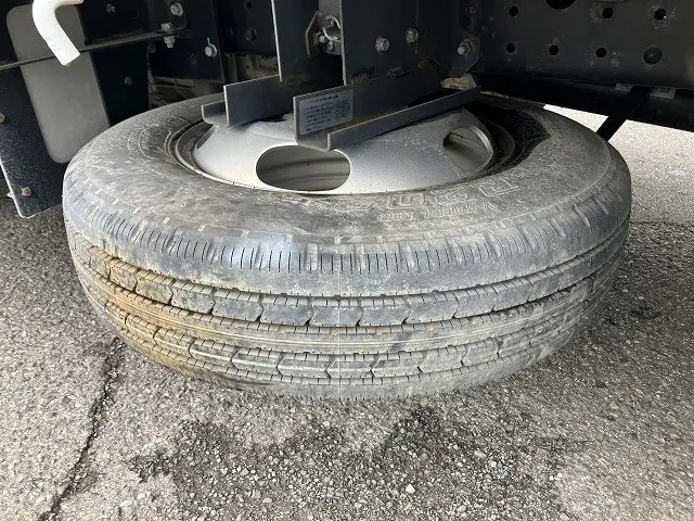 三菱 キャンター TPG-FBA20(2WD)の写真29