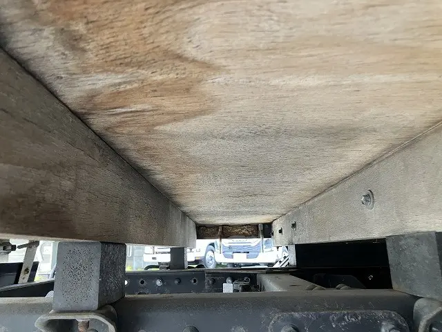 三菱 キャンター TPG-FBA20(2WD)の写真33