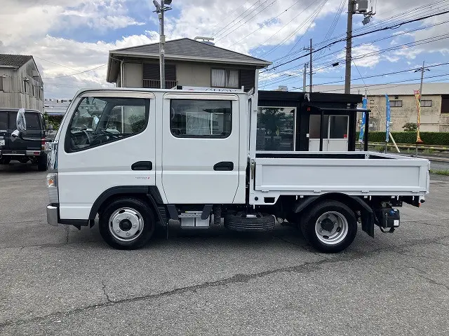 三菱 キャンター 2RG-FBA20(2WD)の写真4