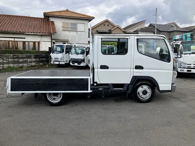 三菱 キャンター 2RG-FBA20(2WD)の写真12