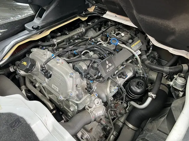 三菱 キャンター 2RG-FBA20(2WD)の写真16