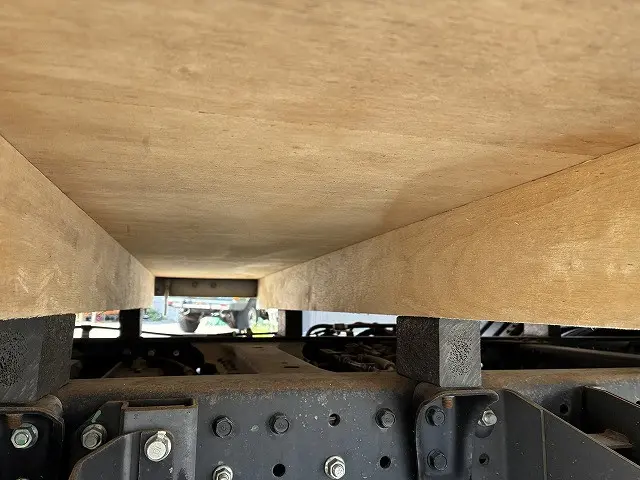 三菱 キャンター TPG-FBA20(2WD)の写真20