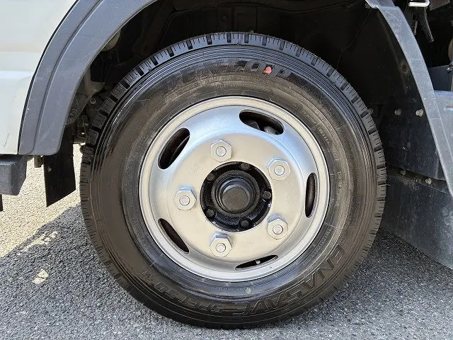 三菱 キャンター TPG-FBA20(2WD)の写真25