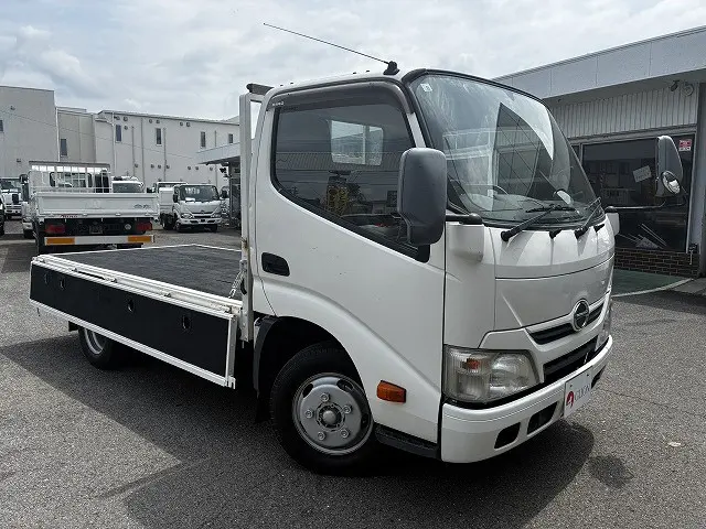 日野 デュトロ TKG-XZU600M(2WD)の写真10