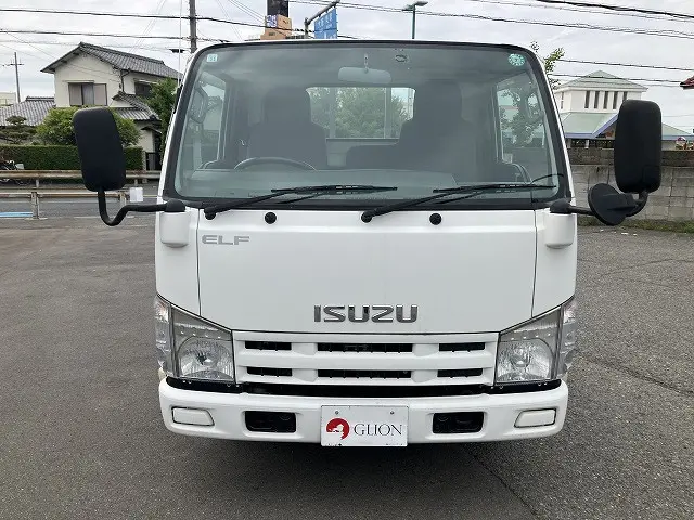 いすゞ エルフ TKG-NHR85A(2WD)の写真2