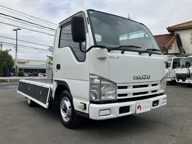 いすゞ エルフ TKG-NHR85A(2WD)の写真10