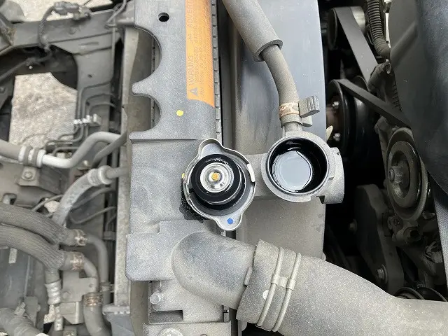 いすゞ エルフ TKG-NHR85A(2WD)の写真20