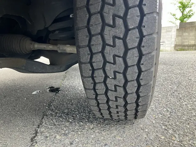 いすゞ エルフ TKG-NHR85A(2WD)の写真27