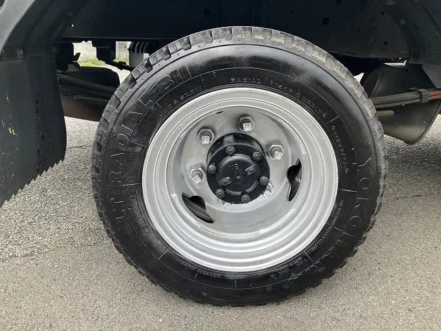 いすゞ エルフ TKG-NHR85A(2WD)の写真30