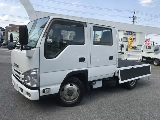 いすゞ エルフ TRG-NJS85A(4WD)の写真9