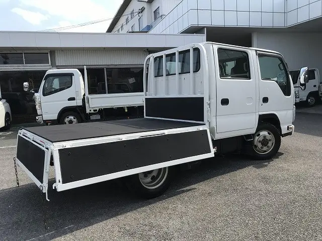 いすゞ エルフ TRG-NJS85A(4WD)の写真13