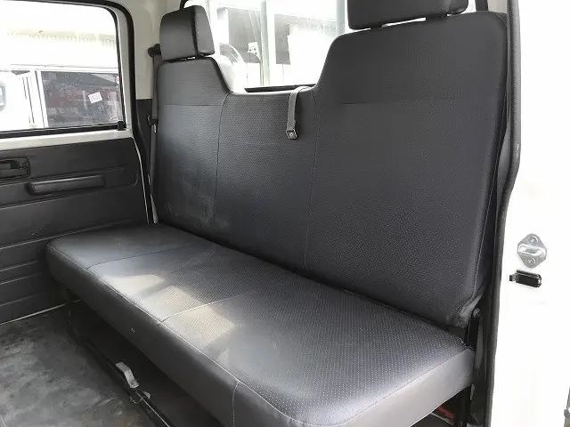 いすゞ エルフ TRG-NJS85A(4WD)の写真35