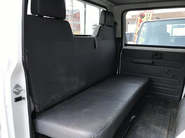 いすゞ エルフ TRG-NJS85A(4WD)の写真36