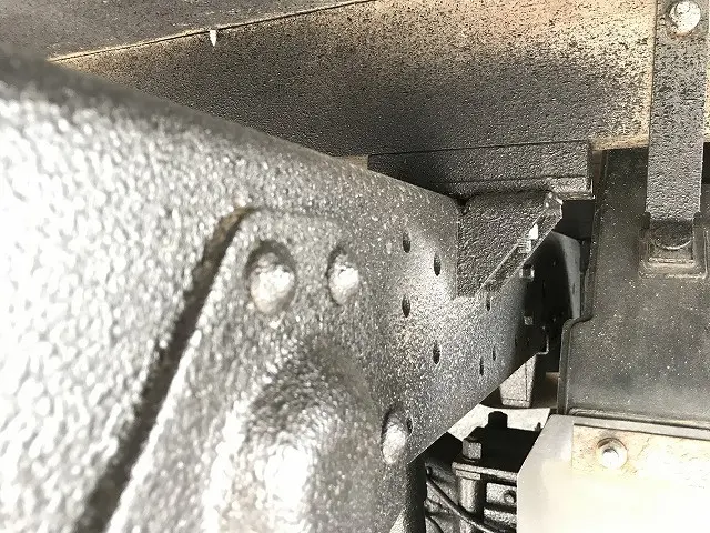 いすゞ エルフ TRG-NJS85A(4WD)の写真39