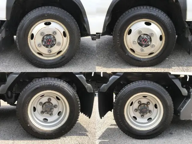 いすゞ エルフ TRG-NJS85A(4WD)の写真42