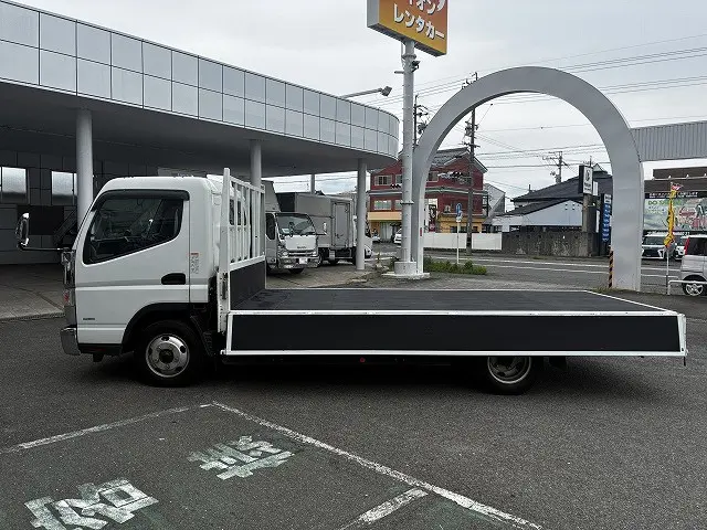 三菱 キャンター 2PG-FEB50(2WD)の写真11