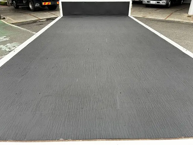 三菱 キャンター 2PG-FEB50(2WD)の写真16